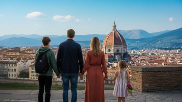 famiglia che guarda il panorama di Firenze